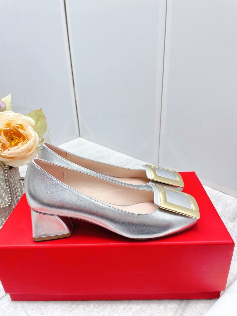 Roger Vivier flat shoes